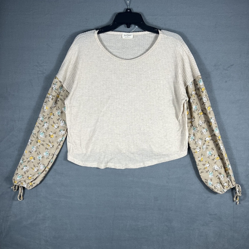 Free Kisses Women's Size M Beige Waffle Knit Floral Tie‎ Sleeve Thermal Top